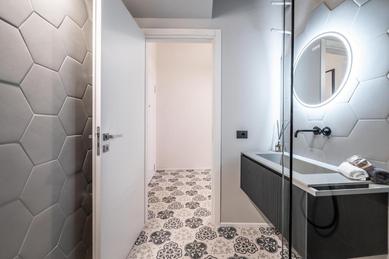 Emilia Suite Palace Modena Exterior foto